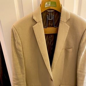 Custom linen suit.  I’m 5’10, 175 with a 32” waist